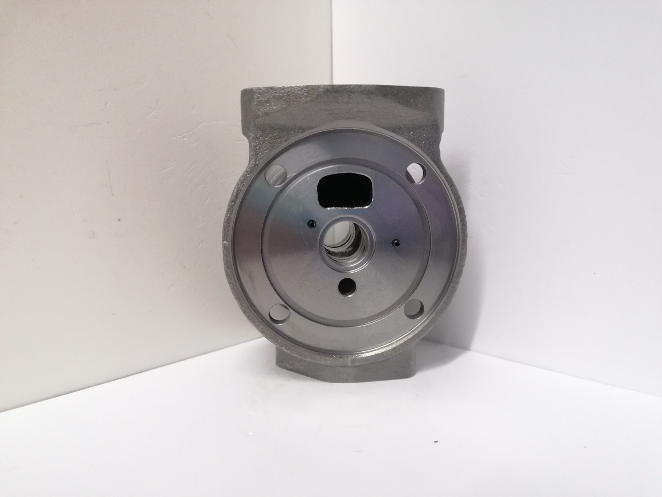 BH-D2TP-0054 Bearing Housing  | Kuciste | 454004-0001, 465044-0061, 465044-0062,  465103-0001,
