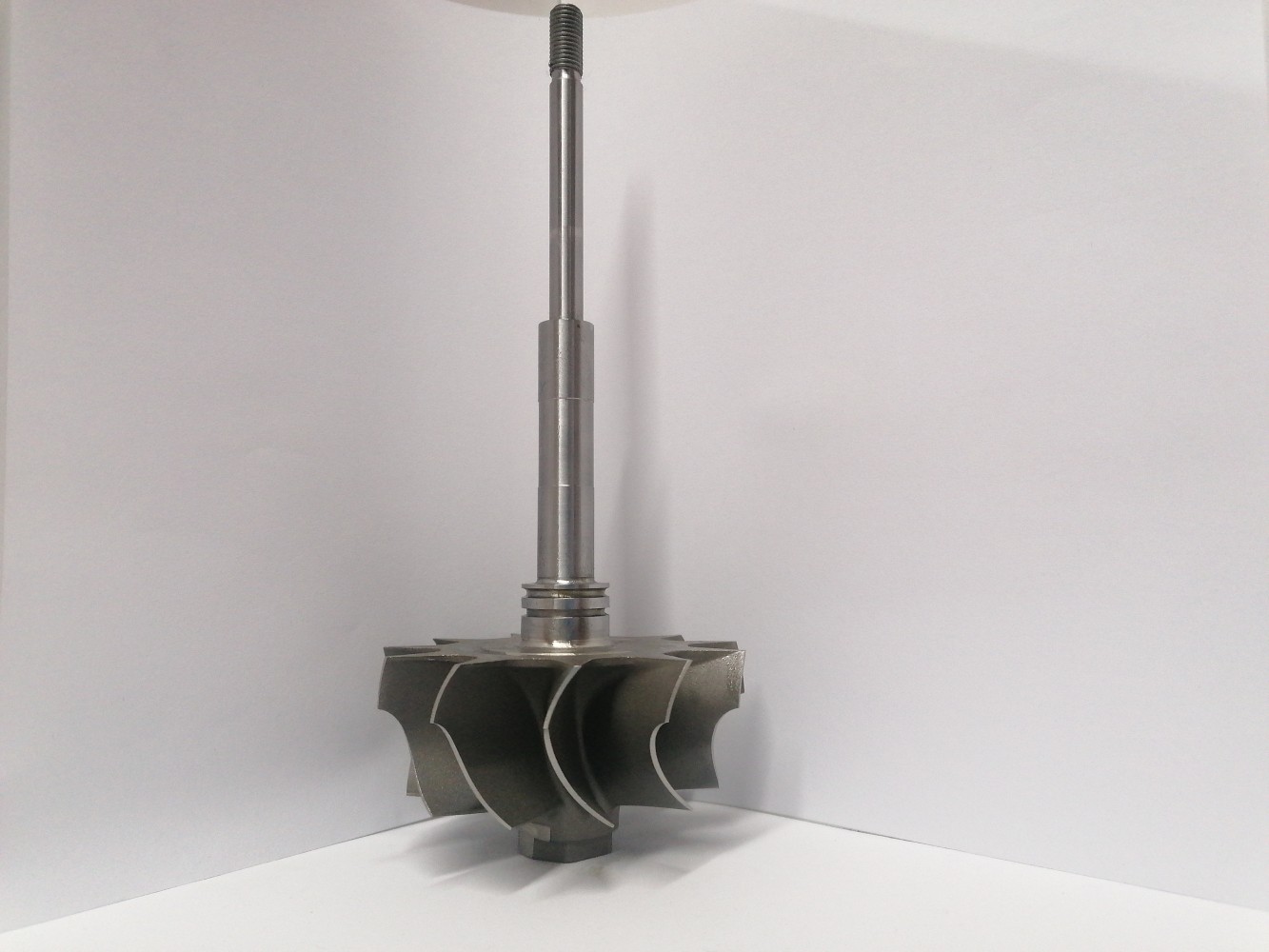 TW-D2TP-0058 Turbine Wheel | Osovina | 452075-0001, 466818-0003, 466818-0005,  466818-0007, 46