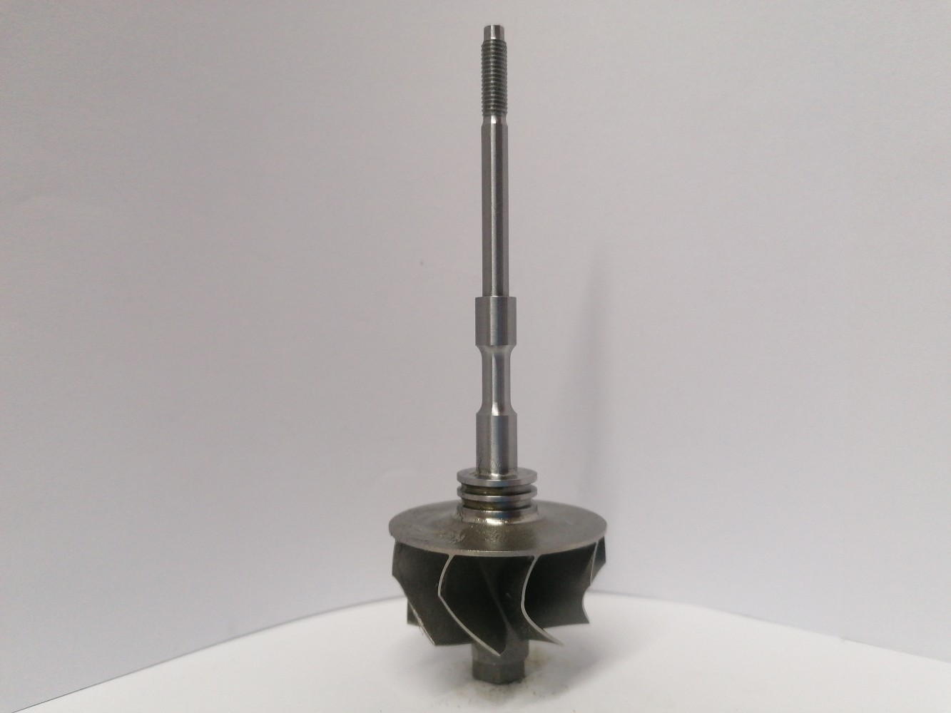 TW-D2TP-0107 Turbine Wheel | Osovina | 757886-0003, 757886-0004, 757886-0005,  757886-0006, 75