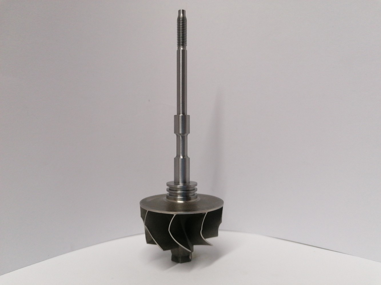 TW-D2TP-0109 Turbine Wheel | Osovina | 762463-0002, 762463-0003, 762463-0004,  762463-0005, 76