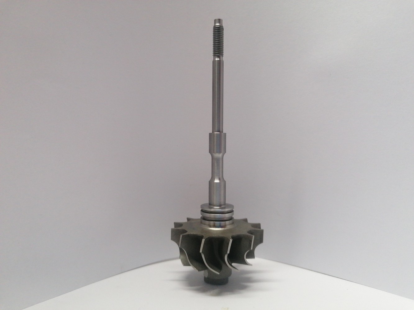 TW-D2TP-0119 Turbine Wheel | Osovina | 762785-0001, 762785-0002, 762785-0003,  762785-0004, 70
