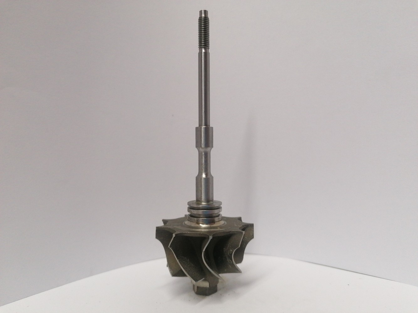 TW-D2TP-0124 Turbine Wheel | Osovina | 721875-0001, 721875-0004, 721875-0005