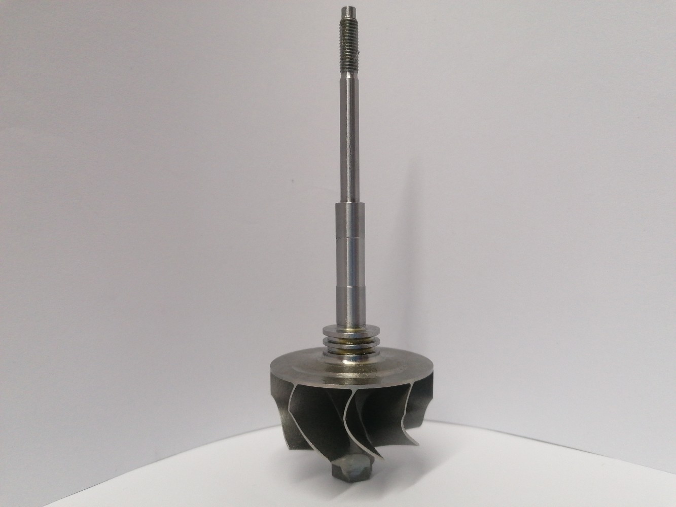 TW-D2TP-0150 Turbine Wheel | Osovina | 760698-0002, 760698-0003, 760698-0004,  760700-0002, 76