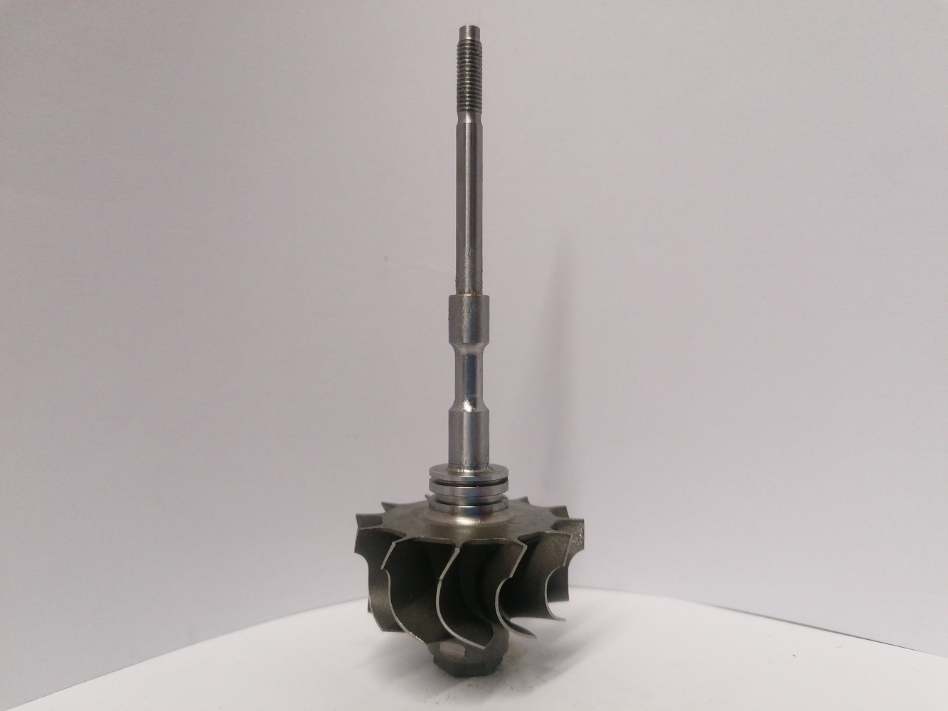TW-D2TP-0158 Turbine Wheel | Osovina | 704059-0001, 715383-0001, 720477-0001