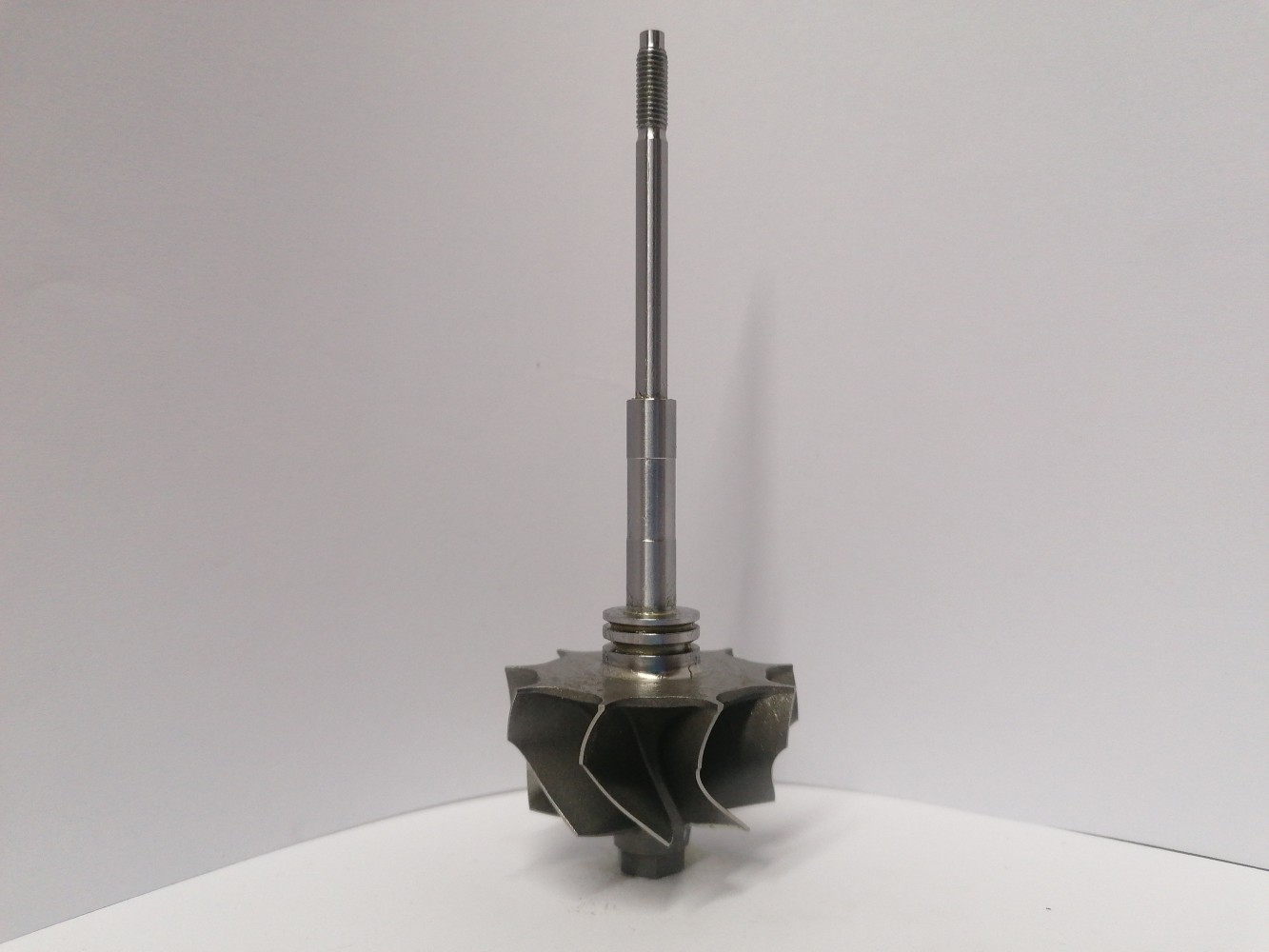 TW-D2TP-0171 Turbine Wheel | Osovina | 720931-0001, 720931-0002, 720931-0003,  720931-0004, 71