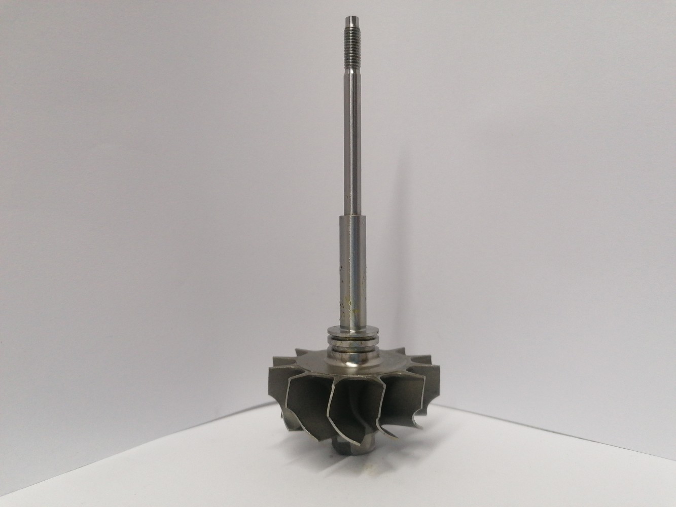 TW-D2TP-0200 Turbine Wheel | Osovina | 724652-0001, 724652-0007