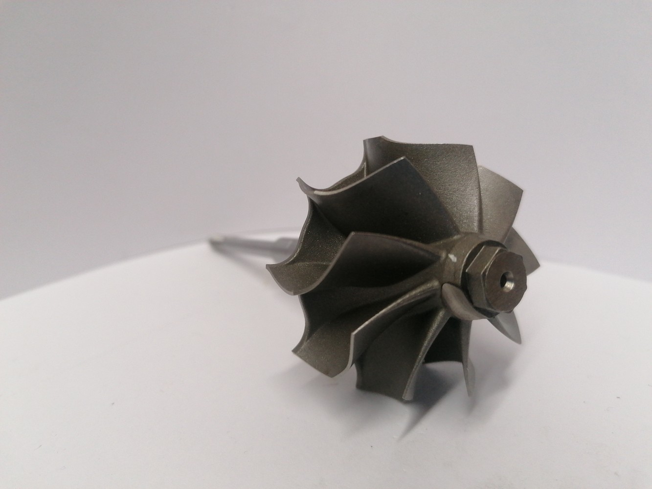 TW-D2TP-0207 Turbine Wheel | Osovina | 769155-0011, 769155-0012, 769155-0015,  793647-0002