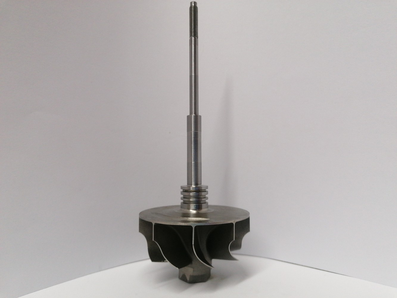 TW-D2TP-0239 Turbine Wheel | Osovina | 805713-0004, 805713-0007
