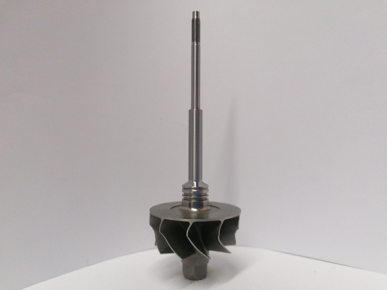 TW-D2TP-0374 Turbine Wheel | Osovina | 5303-970-0262, 5303-970-0210, 5303-970-0337