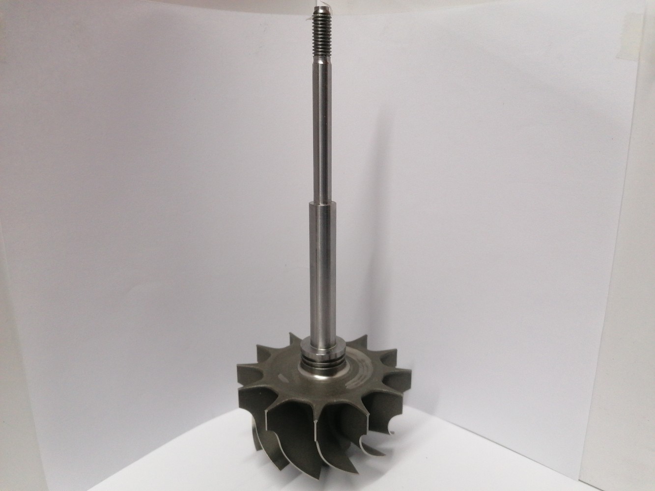 TW-D2TP-0536 Turbine Wheel | Osovina | 4047715, 4044584, 4046848,  4037336, 4044582, 4046849, 