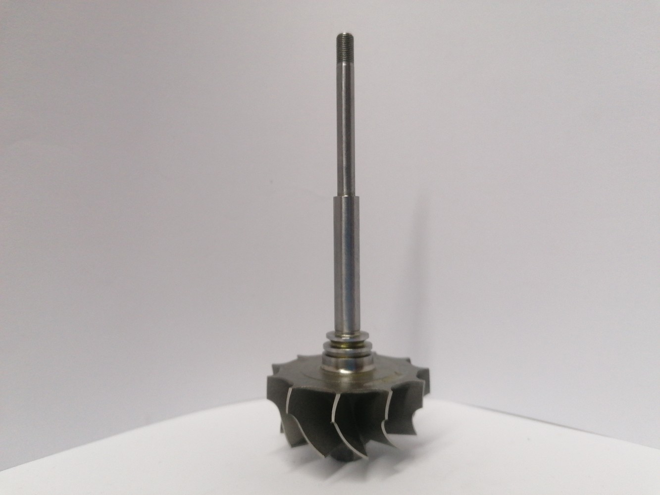 TW-D2TP-0670 Turbine Wheel | Osovina | VIFE(8980118923)